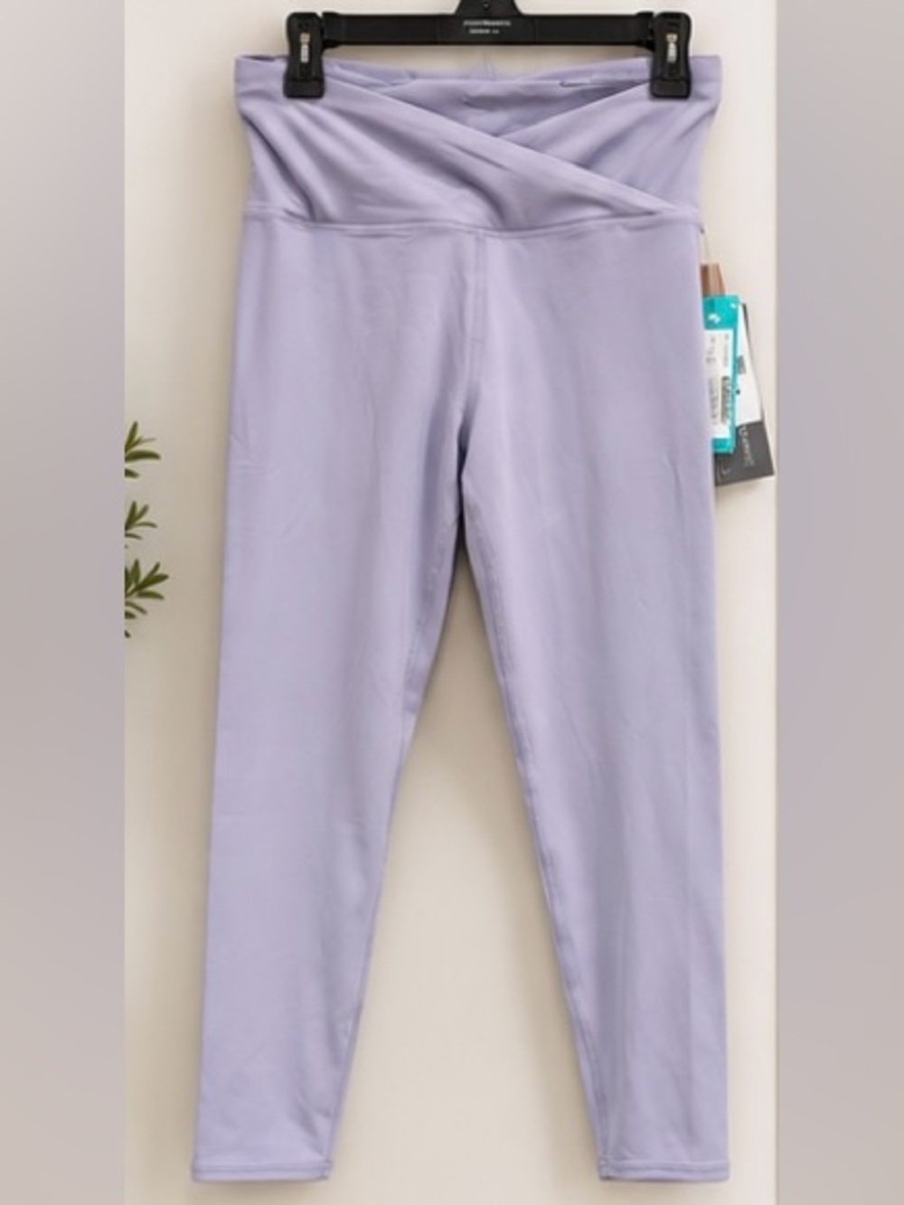 NWT Threads 4 Thought Gwen Cross Waist Capri Leggings Purple M
